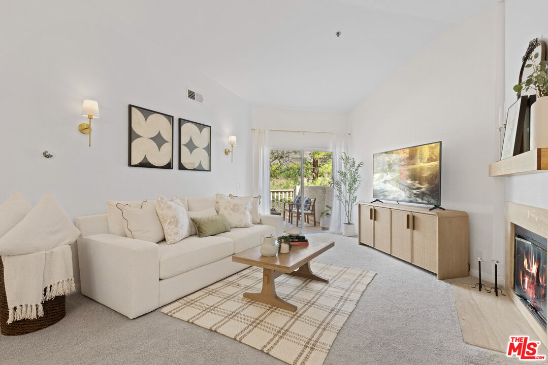 5837 Oak Bend Ln Unit: 412