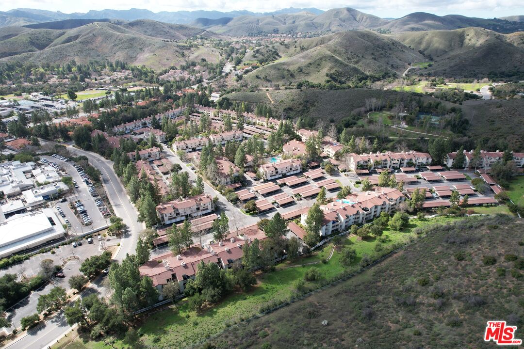 5837 Oak Bend Ln Unit: 412