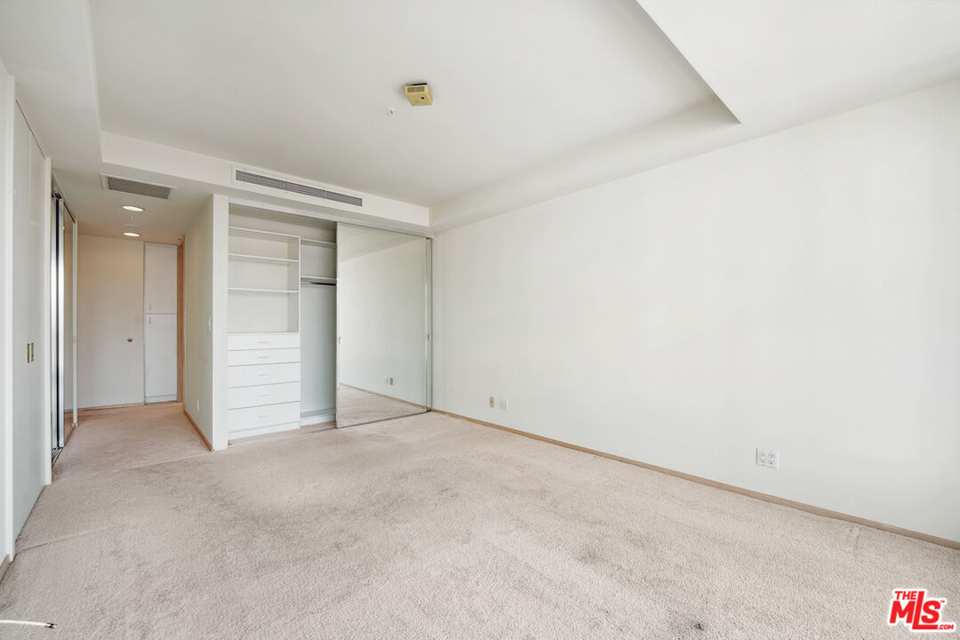 10490 Wilshire Blvd Unit: 1402