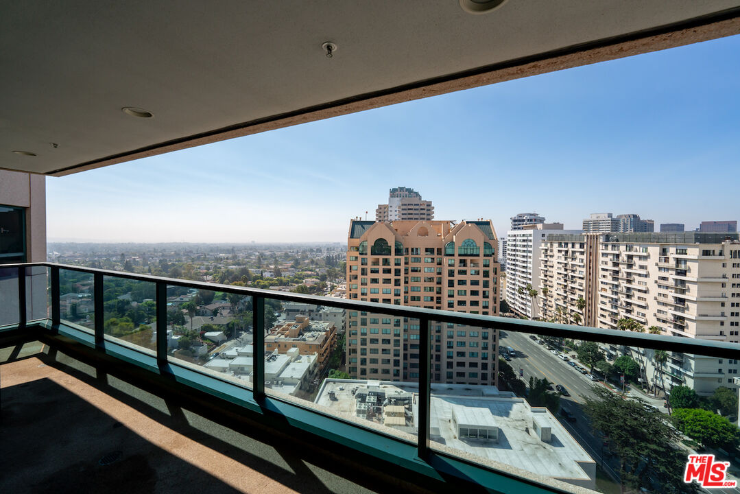 10490 Wilshire Blvd Unit: 1402