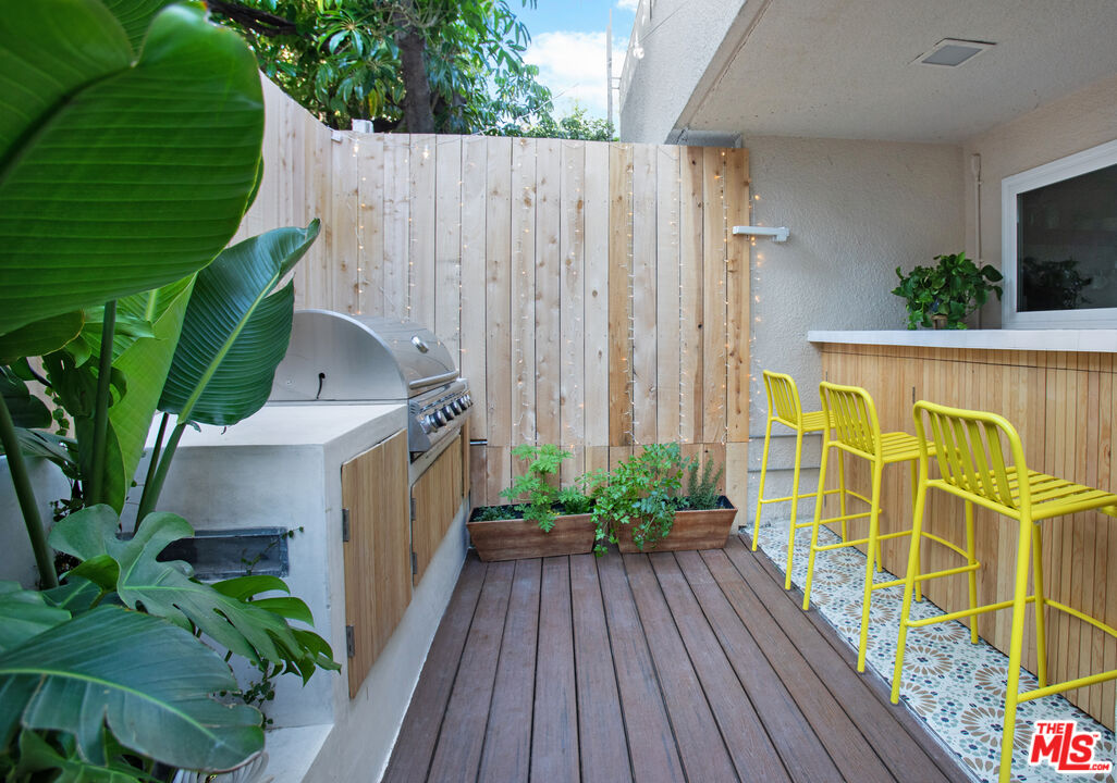 9015 Cynthia St Unit: 3