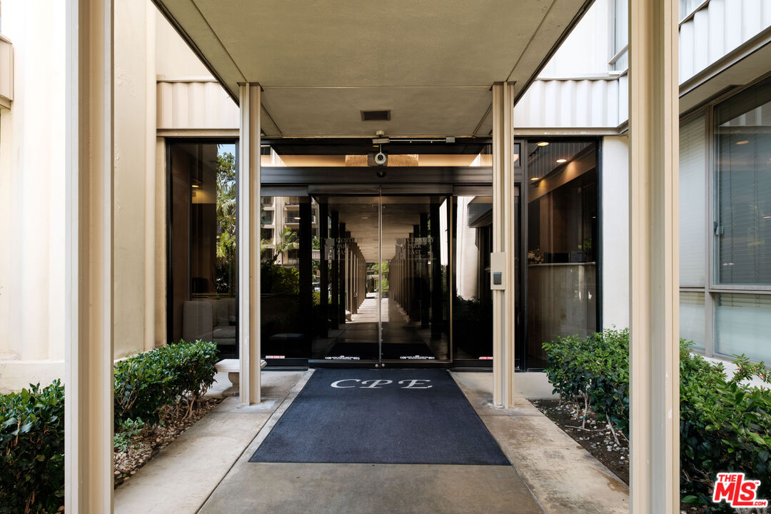 2160 Century Park Unit: 803