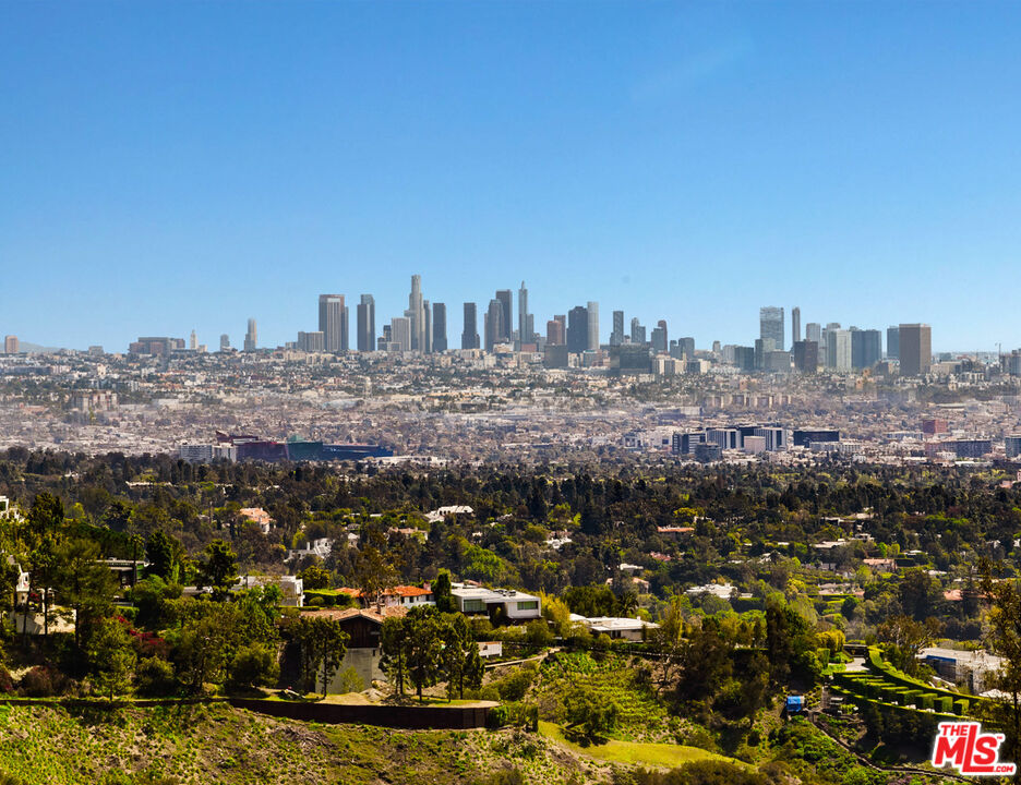 1111 Bel Air Pl