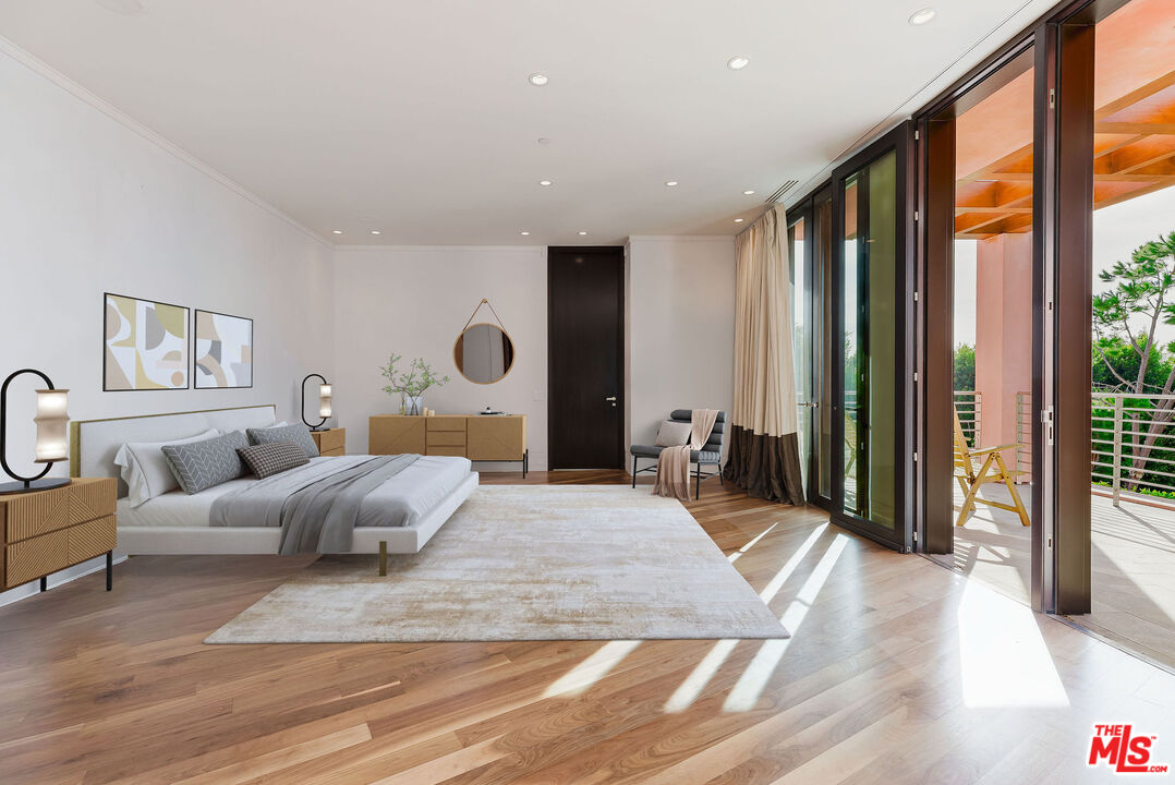 1111 Bel Air Pl