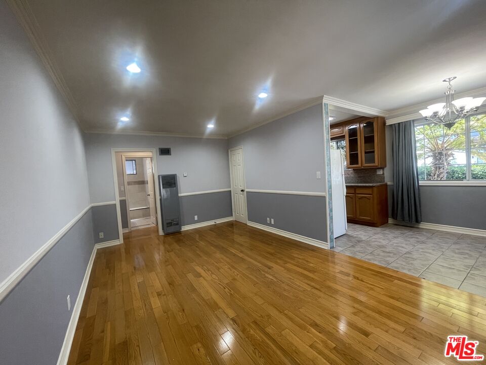 1122 N Formosa Ave Unit: 1