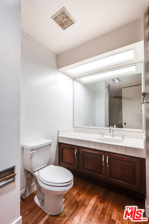 211 S Spalding Dr Unit: 107N