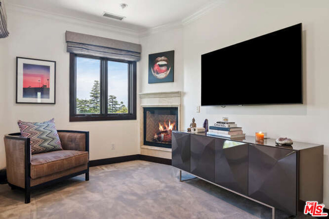 14318 Valley Vista Blvd