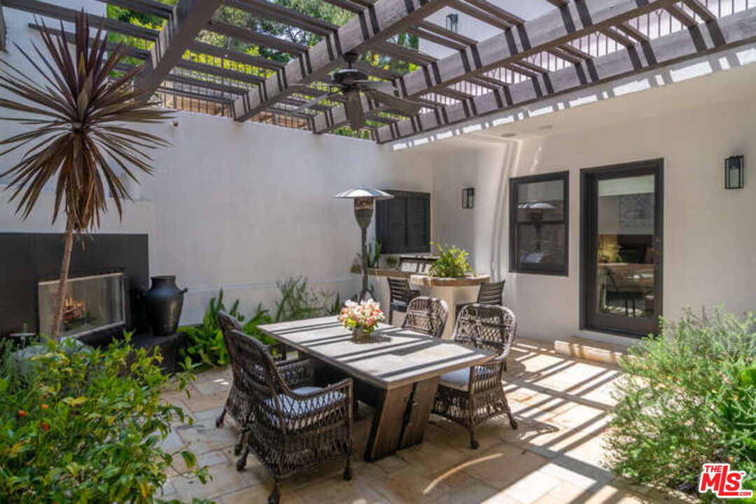 14318 Valley Vista Blvd