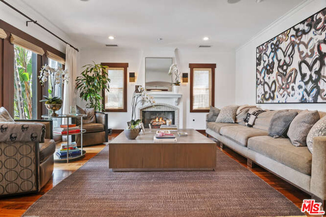 14318 Valley Vista Blvd