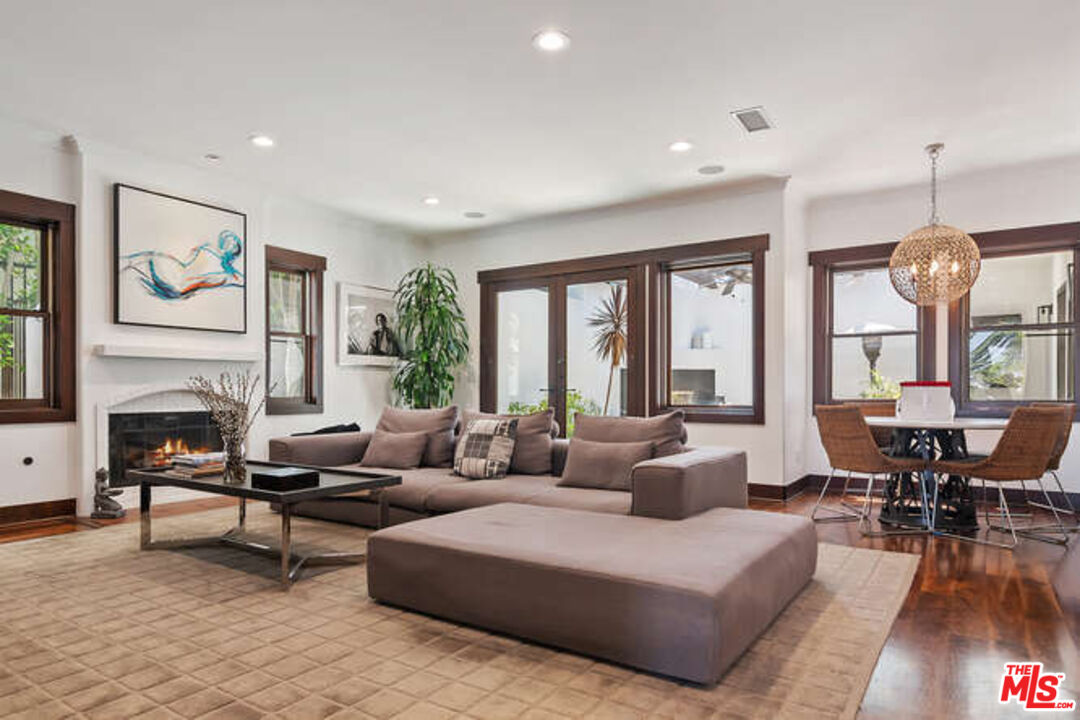 14318 Valley Vista Blvd