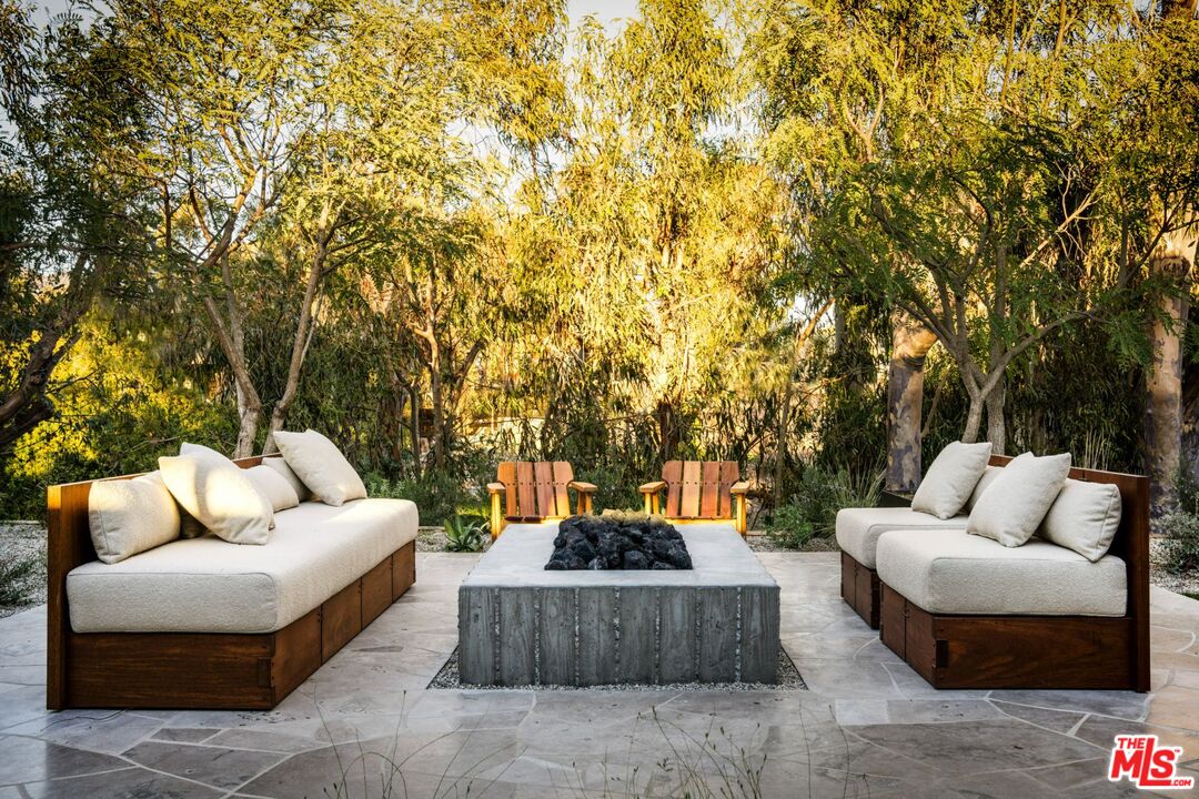 28779 Sea Ranch Way