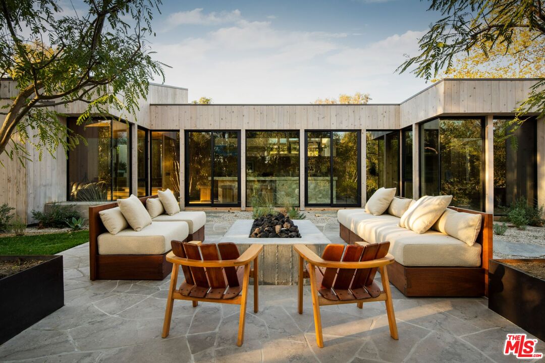 28779 Sea Ranch Way