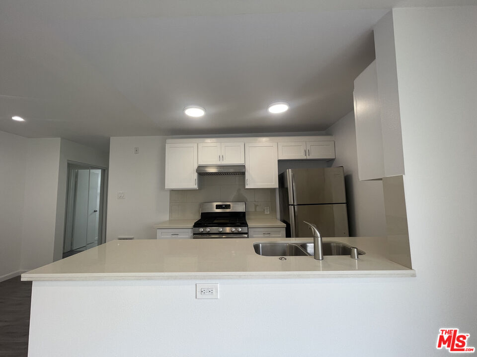 1531 N Detroit St Unit: 107