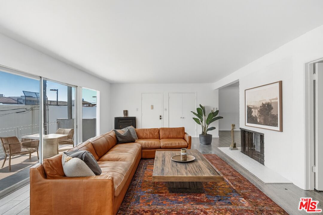 17321 Castellammare Dr Unit: 3