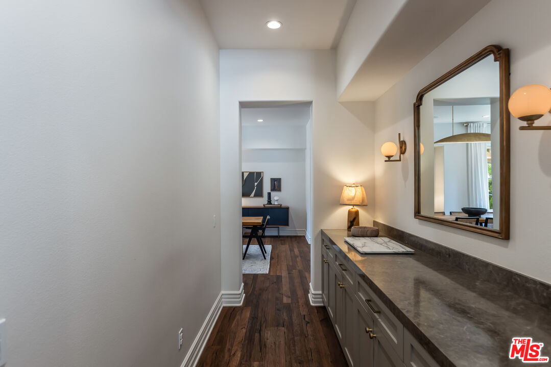 2052 Shadow Creek Dr