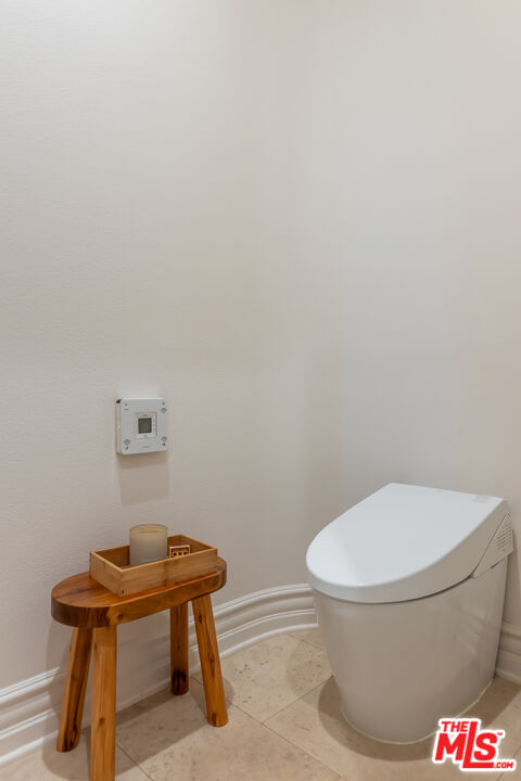 2052 Shadow Creek Dr