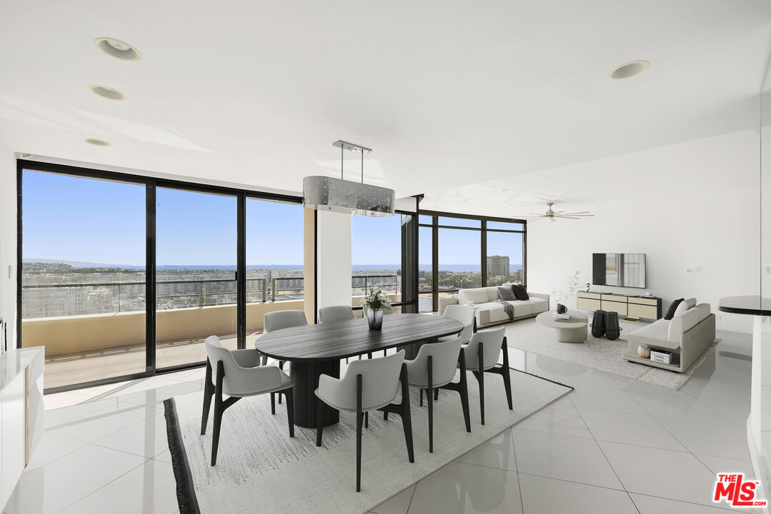 4267 Marina City Dr Unit: PH 4