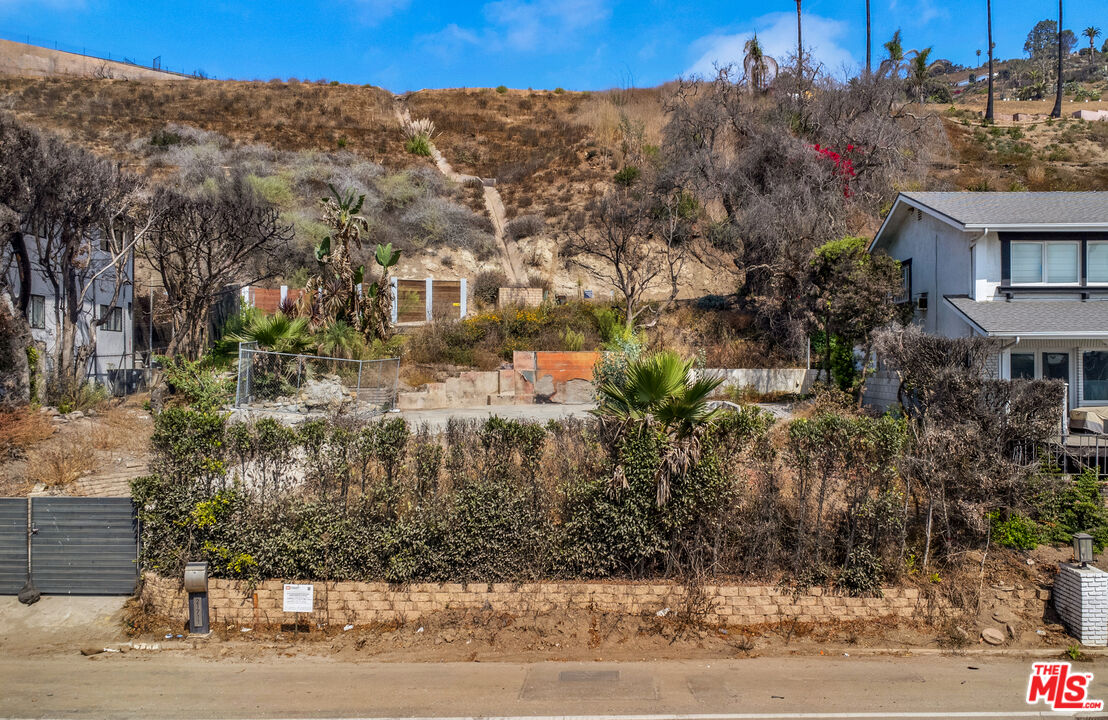 21711 Pacific Coast Hwy