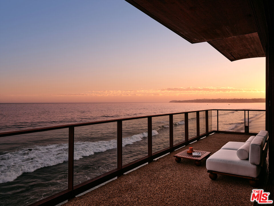 26820 Malibu Cove Colony Dr