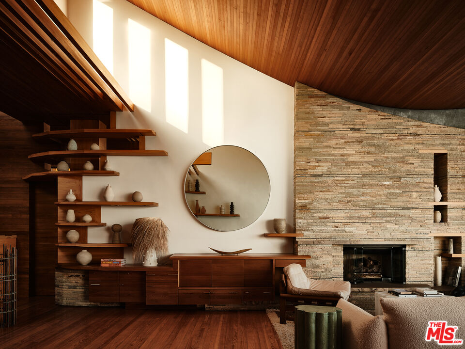 26820 Malibu Cove Colony Dr