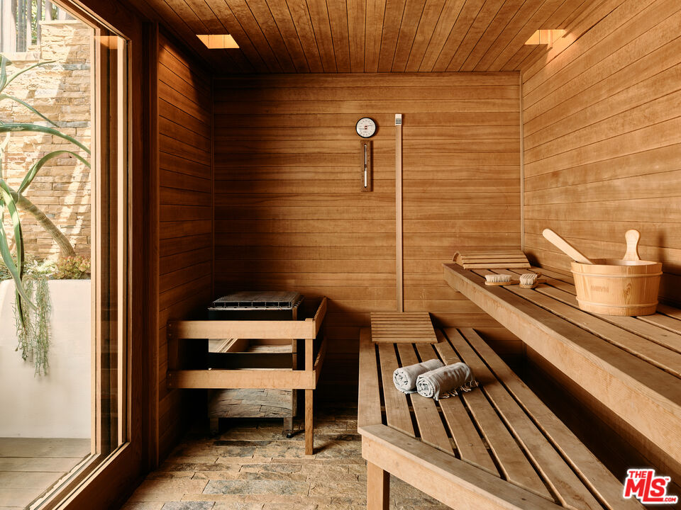 26820 Malibu Cove Colony Dr