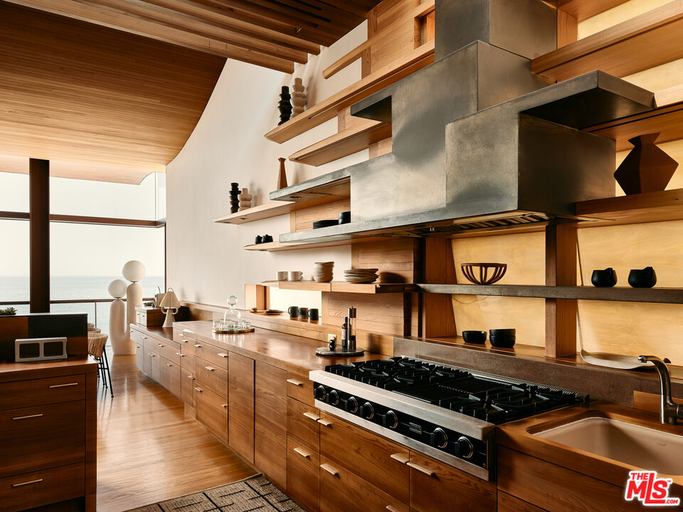 26820 Malibu Cove Colony Dr