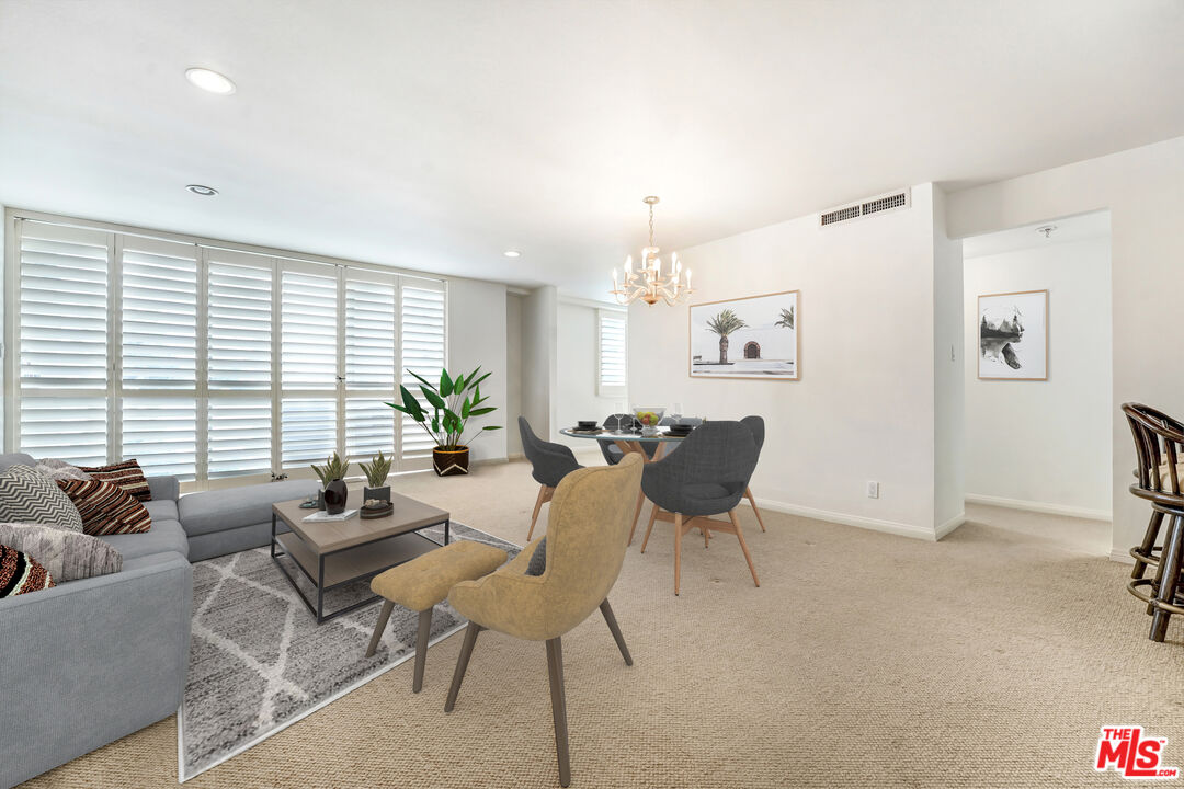 969 Hilgard Ave Unit: 1002