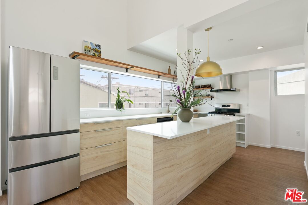 1244 14th St Unit: E
