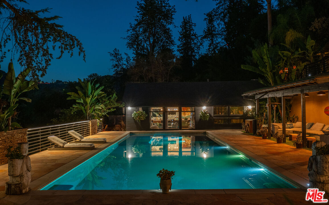 3501 Laurel Canyon Blvd