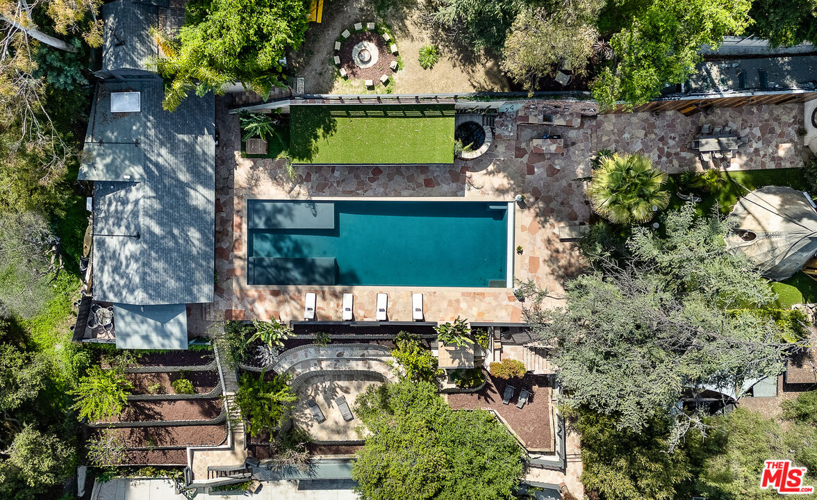 3501 Laurel Canyon Blvd