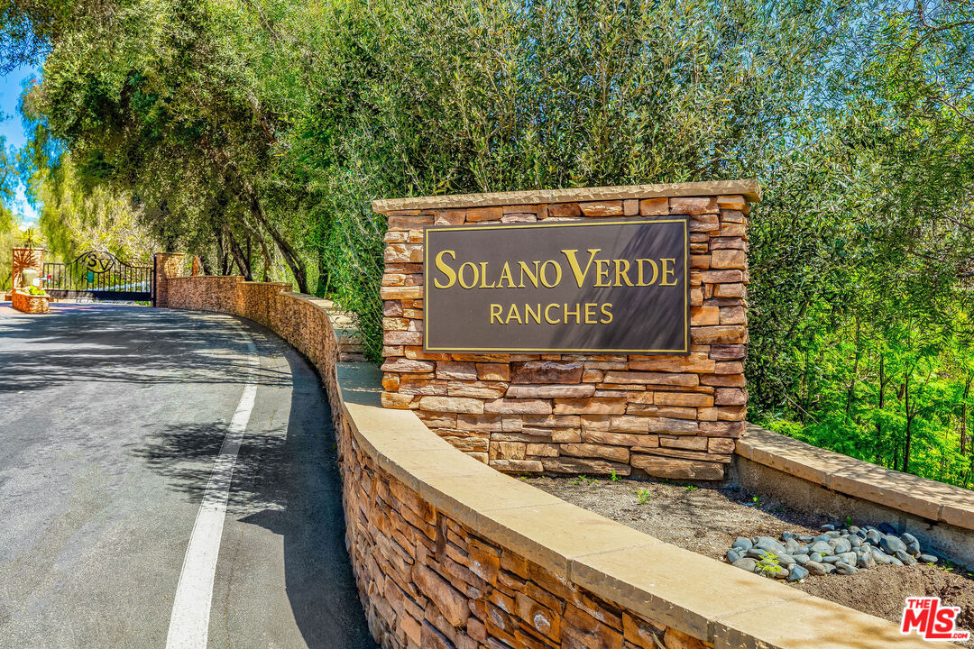 6914 Solano Verde Dr