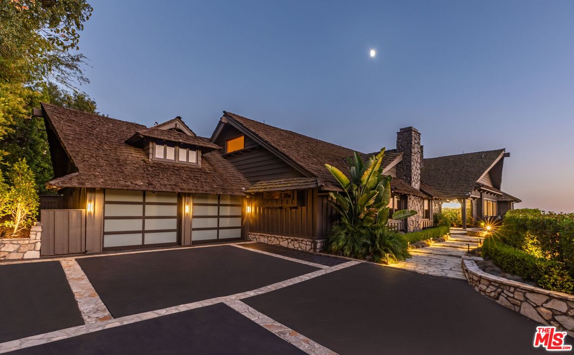 1326 Beverly Estates Dr