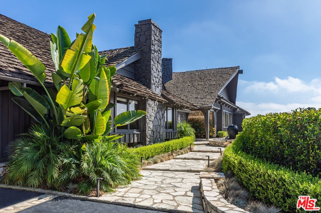 1326 Beverly Estates Dr