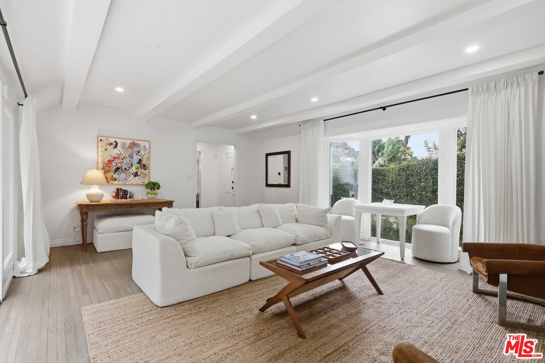 8809 Evanview Dr