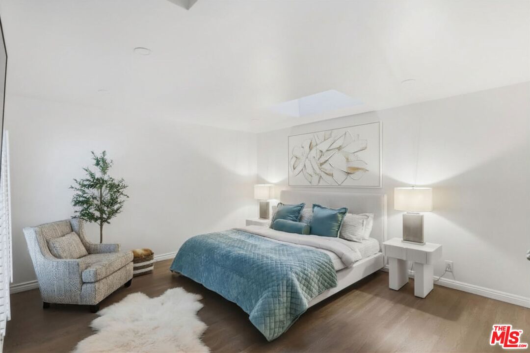 8809 Evanview Dr