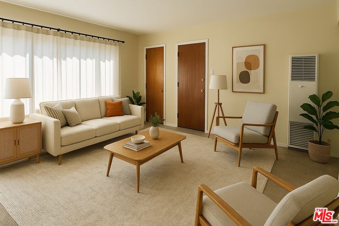 828 N Alta Vista Blvd Unit: 7