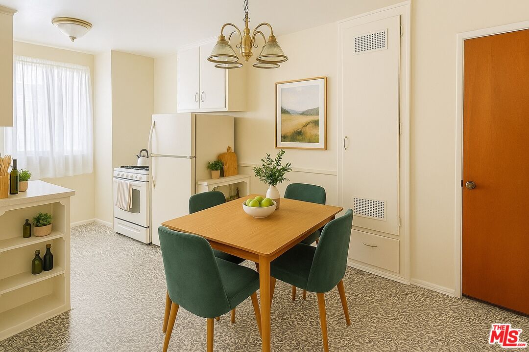 828 N Alta Vista Blvd Unit: 7