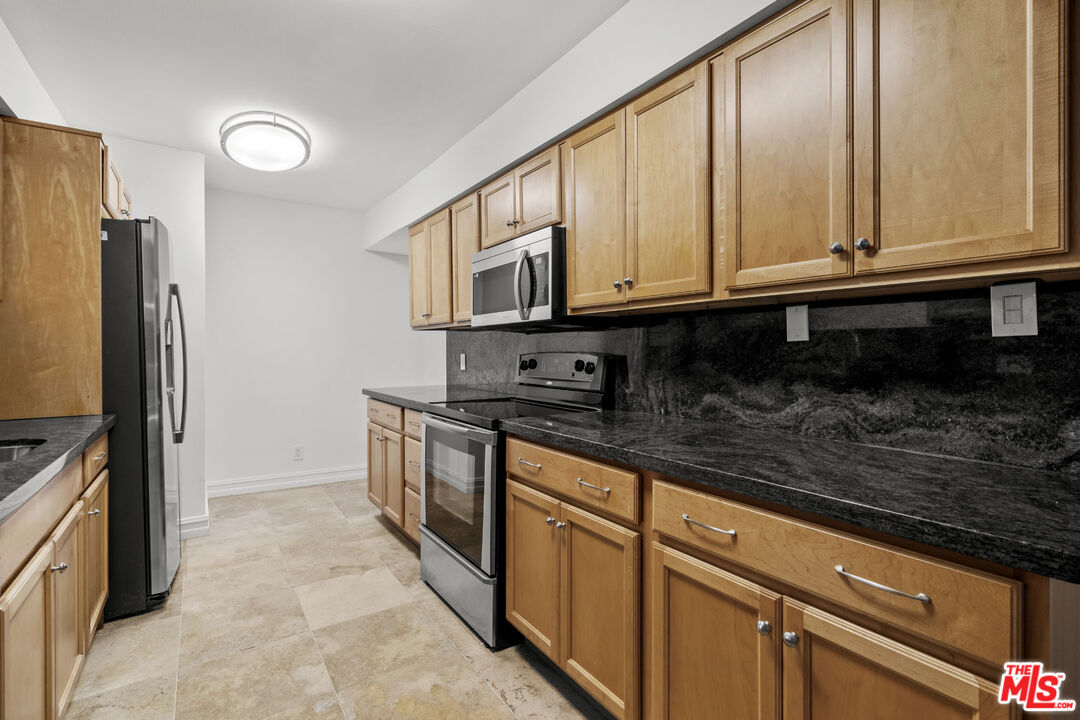 262 N Crescent Dr Unit: 3A