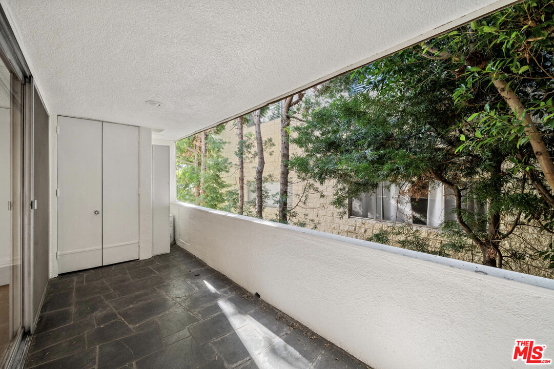 262 N Crescent Dr Unit: 3A