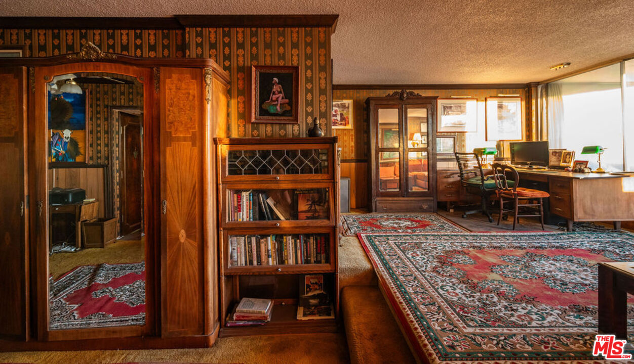 8787 Shoreham Dr Unit: 607