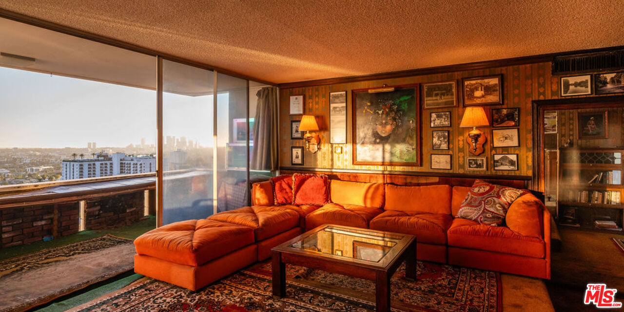 8787 Shoreham Dr Unit: 607