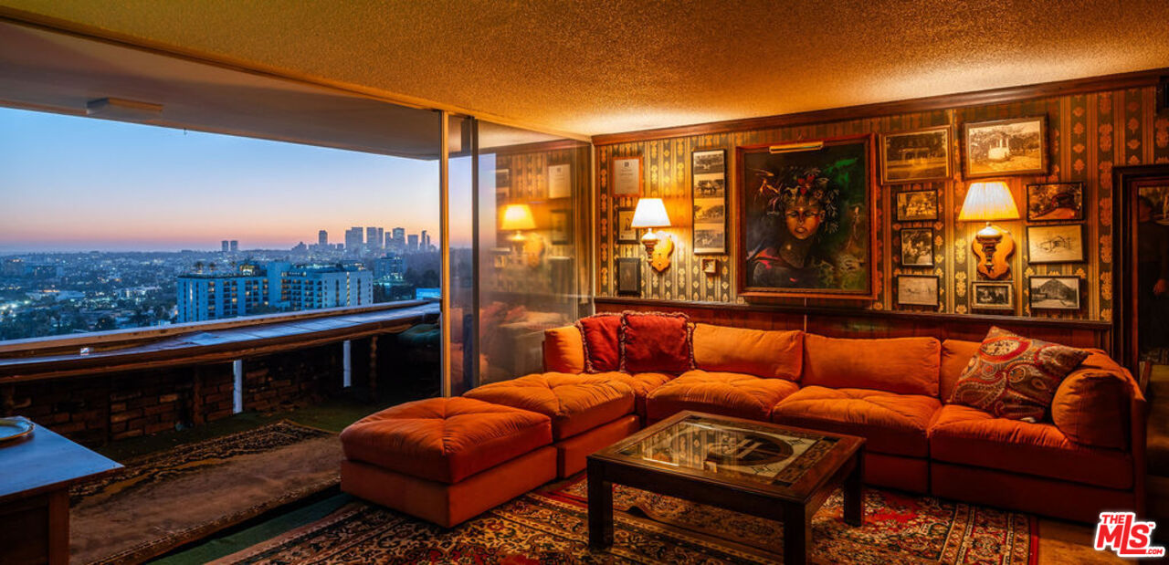 8787 Shoreham Dr Unit: 607