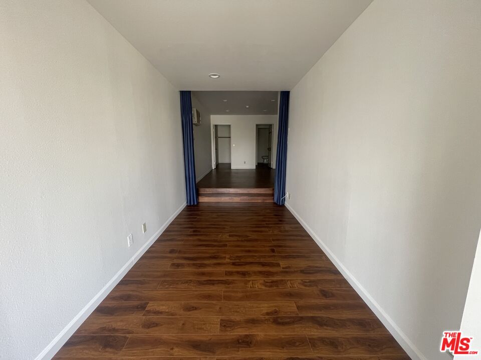 1338 N Sierra Bonita Ave Unit: 306