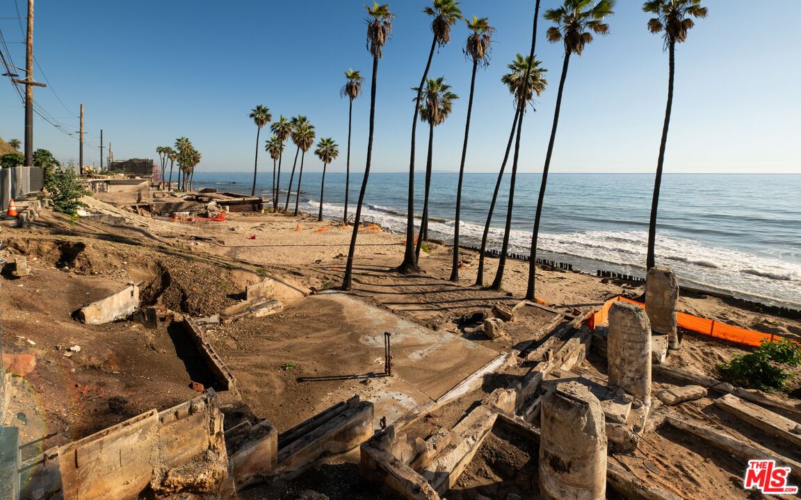 20942 Pacific Coast Hwy