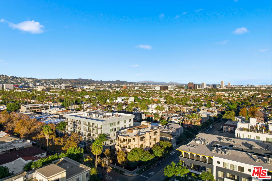 462 S Maple Dr Unit: PH