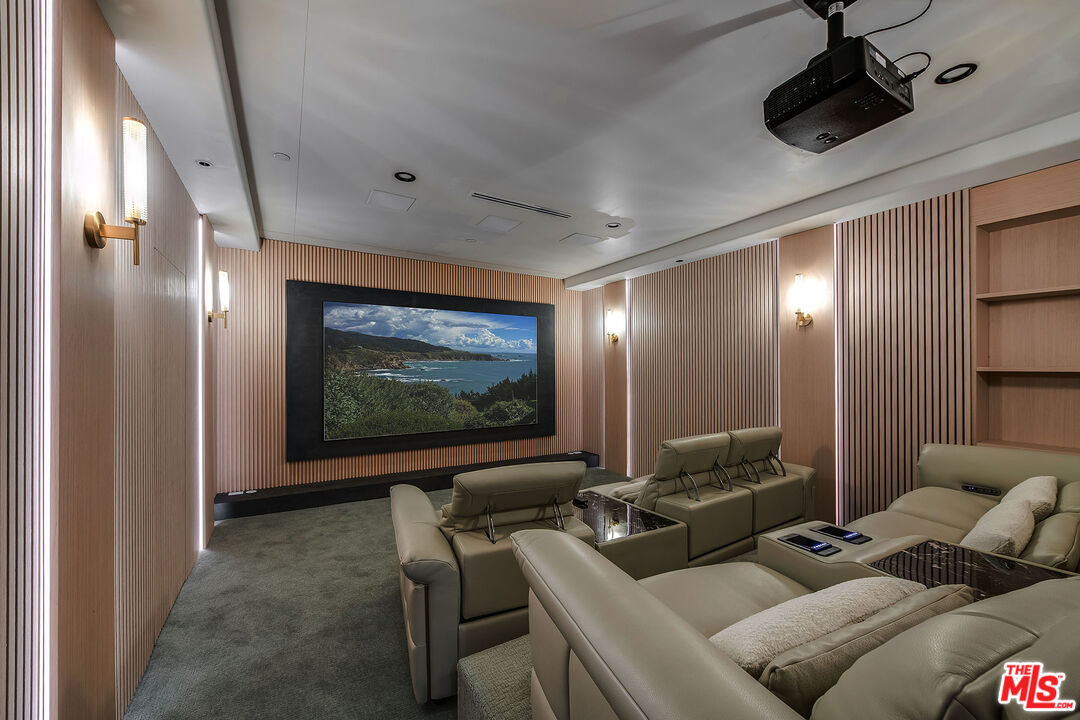 8721 Sunset Plaza Ter