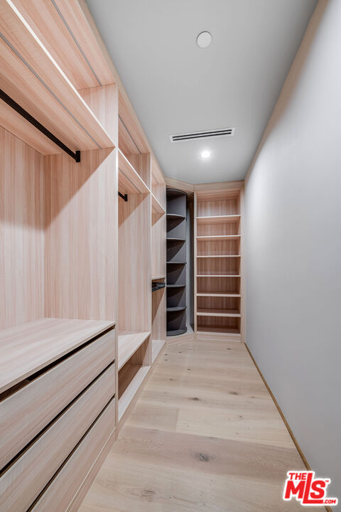 8721 Sunset Plaza Ter