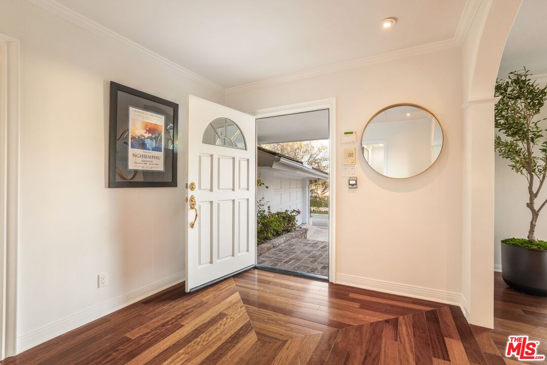 15550 Valley Vista Blvd