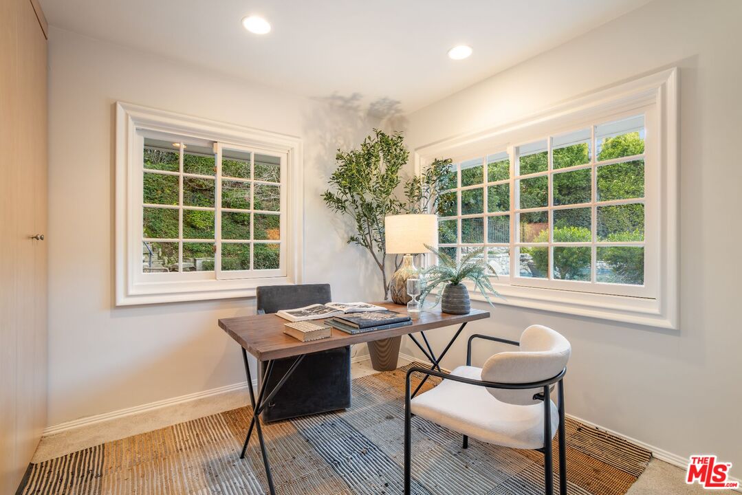 15550 Valley Vista Blvd