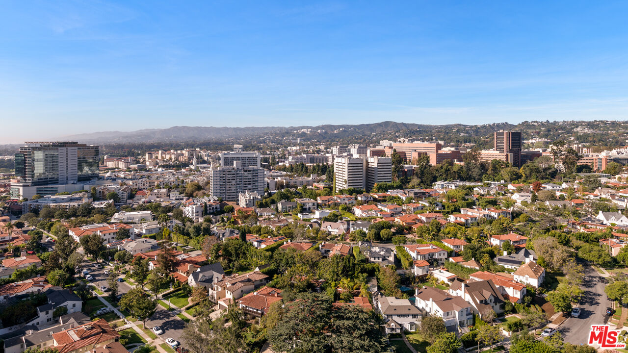 10727 Wilshire Blvd Unit: PH2